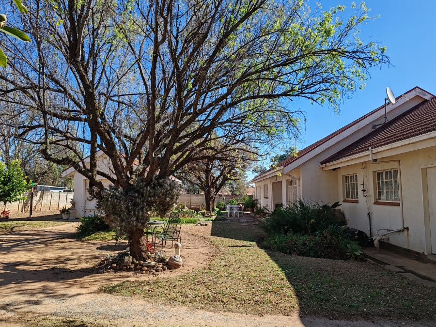 4 Bedroom Property for Sale in Vredefort Free State